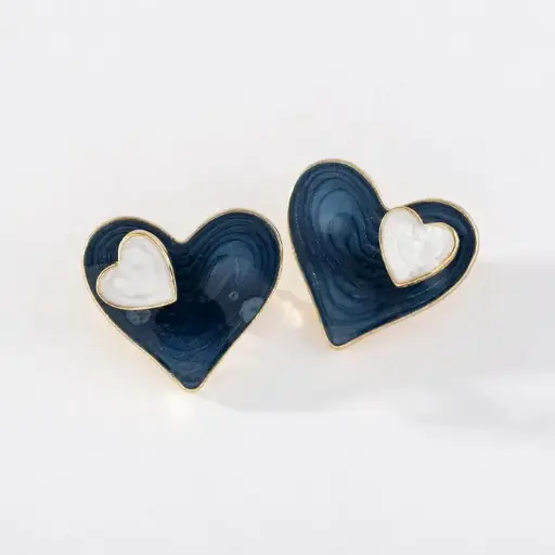 Steel Retro Hearth Shape Contrast Drop Earring