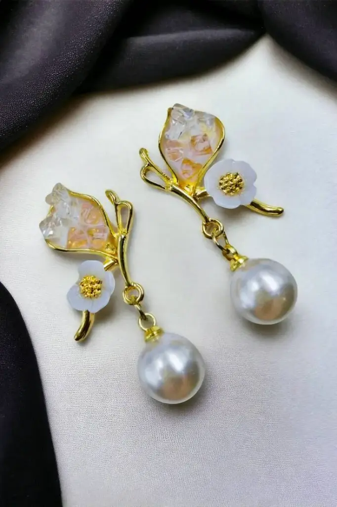 Gold-Plated Butterfly Shaped Pearls Beaded Drop Earrings